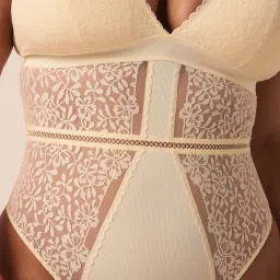 La Vie En Rose Yellow Lace Work Teddies Babydoll image 3