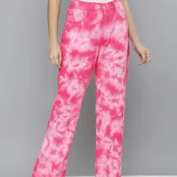 Levi's Pink Relaxed Fit Lightly Washed Jeans-image-76