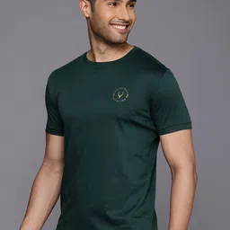Allen Solly Pure Cotton Solid Slim Fit T-shirt image 3