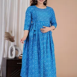 Style Heaven Women Blue Bandhani Printed Gotta Patti Round Neck Pure Cotton Feeding Kurti image 2