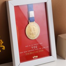 Oye Happy Best Dad Real Medal in Frame- Red-picture-22