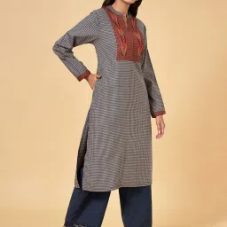 Rangmanch By Pantaloons Blue Woven Pattern Straight Kurta image 3
