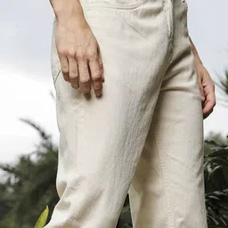 MASTERLY WEFT Men Jean Straight Fit Mid-Rise Stretchable Jeans image 2