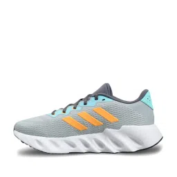 Adidas Men's SWITCH RUN Grey Running Shoes image 3