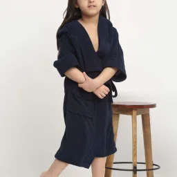 Creeva Melodious Navy Micro Terry 260 GSM Quick Dry Kids Bathrobe 10-11 Yrs With Front Pocket image 3