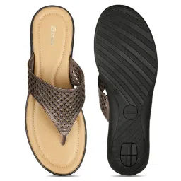 Bata Women's Pewter Thong Wedges image 3