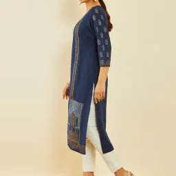 Soch Navy Blue Rayon Foil Print Round-Neck Straight Kurta image 3