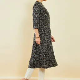 Soch Black Rayon Ikat Print Straight Kurta with Princess Seam image 3