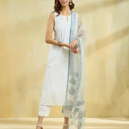 Fabindia Floral Printed Block Print Technique Cotton Silk Dupatta image 4