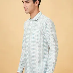 Byford By Pantaloons Celadon Cotton Slim Fit Printed Shirt image 3