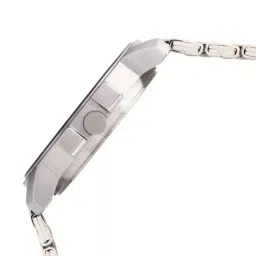 Fastrack NP3039SM10 Analog Watch for Men image 3