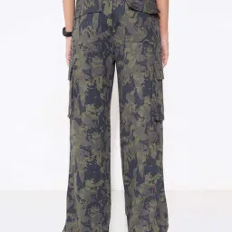 Ajile By Pantaloons Shadow Flared Fit Printed Cargo Pnats image 2