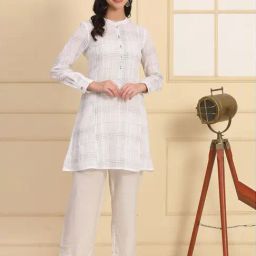 Aurelia White Relaxed Fit Checked Kurti-image-25