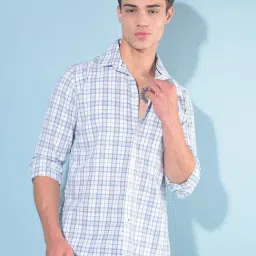 Crimsoune Club Blue Cotton Slim Fit Checks Shirt-image-63
