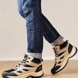 bacca bucci Men Colourblocked Lace-Up Boots image 3