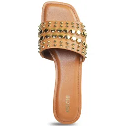Mochi Women's Tan Casual Sandals image 3