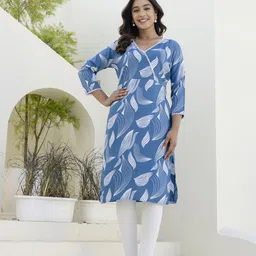 DRESSAR Floral Printed V-Neck Angrakha Straight Kurta-image-12