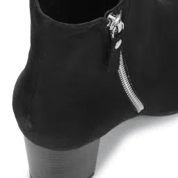 Yoho Women Black Casual Boots image 4