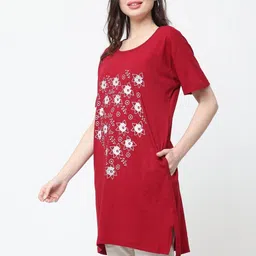 INNAYARA DIVIRTA Women 2 Printed Pockets 1 T-shirt image 4