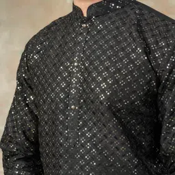 House of Pataudi Ethnic Motifs Embroidered Sequinned Pure Silk Straight Kurta with Trouser image 4