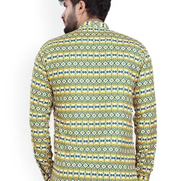Valencia Fashion Men Ethnic Motifs Printed Indie Prints Kurta image 3