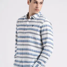 Red Tape Men Relaxed Horizontal Stripes Opaque Striped Casual Shirt image 4