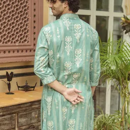 Shasak Men Floral Printed Band Collar Cotton Kurta image 5