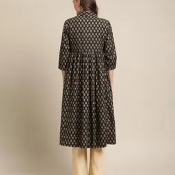Bella Mama Three Fourth Sleeves Jacket Style Printed Maternity Ethnic Kurta - Black image 4