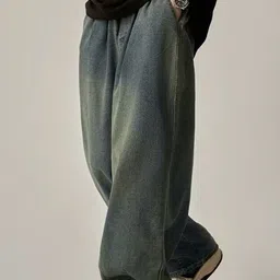 StyleCast Men Baggy Mid-Rise Light Fade Jeans image 4