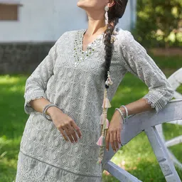 HEEPOSH Embroidered V Neck Tunic With Trousers Co-Ords Set image 4