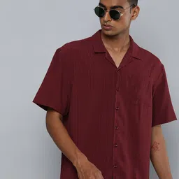 HIGHLANDER Cuban Collar Self-Striped Oversized Casual Shirt-picture-17