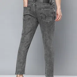 Flying Machine Men Mankle Relaxed Tapered Fit High-Rise Light Fade Stretchable Jeans image 4