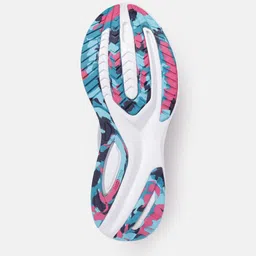 saucony Women Woven Design GUIDE 15 Running Shoes image 3