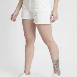 Spykar White Cotton Slim Fit Shorts image 3