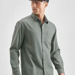 HIGHLANDER Men Casual Shirt image 2