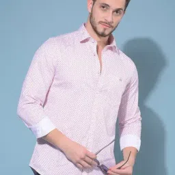 Crimsoune Club Pink Cotton Slim Fit Printed Shirt-picture-28