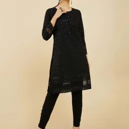 Soch Black Cotton Embroidered Straight Kurta image 1
