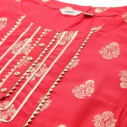 Sztori Plus Size Floral Printed Gotta Patti Floral Kurta image 5