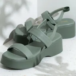 Inc.5 Women's Green Back Strap Wedges image 1