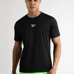 Reebok Black Regular Fit Sports T-Shirt-image-22