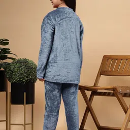 KLOTTHE Girls Night suit image 5