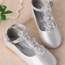 Cute Walk by Babyhug Clip Closure Ballerina with Floral Applique- Silver-picture-22