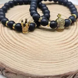 Lovemi Movements Unisex Set Of 2 Artificial Beaded Crown Charm Bracelets-picture-32