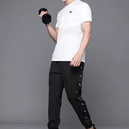 HRX by Hrithik Roshan Men Typography Print Regular Fit Joggers-picture-9
