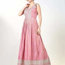 showoffff SHOWOFF Pink Embroidered Sleeveless Kurta with Dupatta image 3
