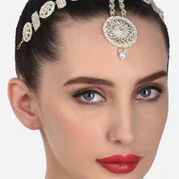 Zaveri Pearls Gold Tone Bridal Kundan Push Back Mathapatti Style Maangtikka-ZPFK12911 image 1