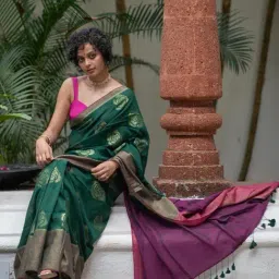 Suta Green Cotton Zari Saree Without Blouse image 4