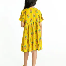 Campana Kids Lime Green & Pink Floral Motif Print Dress image 2