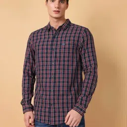 Wrangler Navy Cotton Regular Fit Checks Shirt-image-97