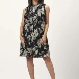Annabelle by Pantaloons Black Floral Print Shift Dress-picture-7